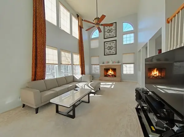 800 Boyce RD, Sugar Grove, IL 60554