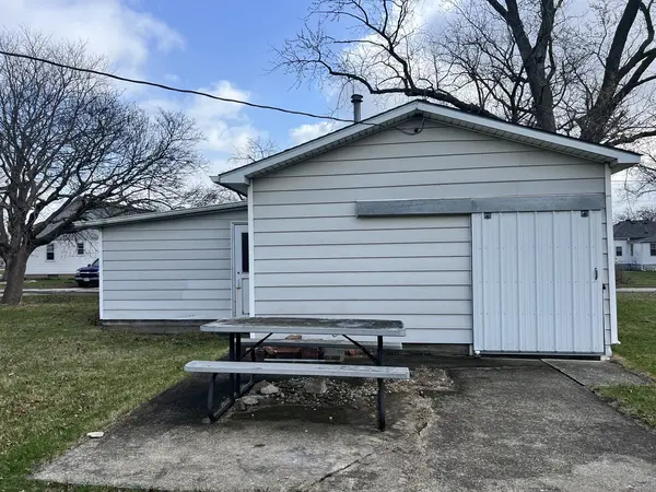 111 W CENTRAL ST, Buckley, IL 60918
