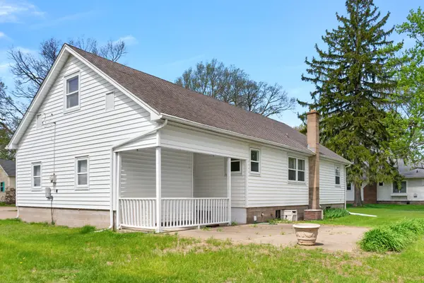 316 8th AVE, Camanche, IA 52730