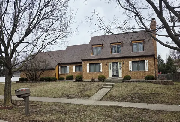614 Feather Sound DR, Bolingbrook, IL 60440