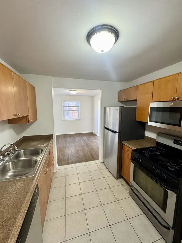 3338 W 83RD PL, Chicago, IL 60652