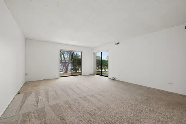 1325 N Sterling AVE #112, Palatine, IL 60067