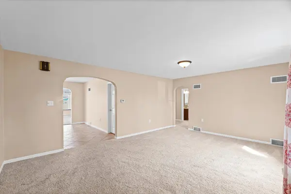 1019 N Sangamon AVE, Gibson City, IL 60936
