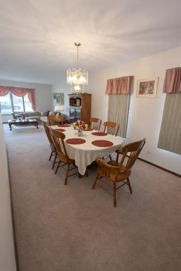 20141 Redwood AVE, Lynwood, IL 60411