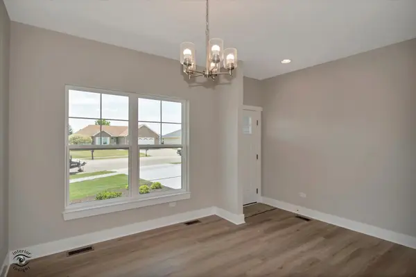 6126 Stone Pathway DR, Bourbonnais, IL 60914