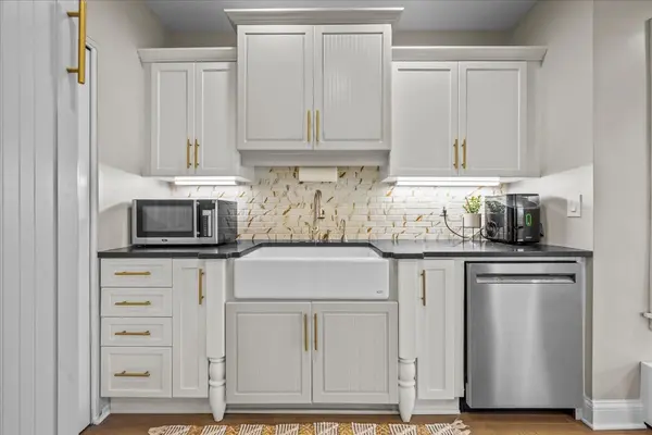 Address not disclosed, Highland Park, IL 60035
