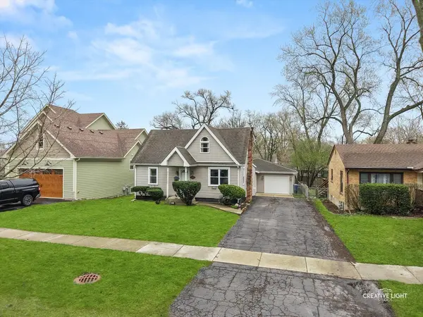4217 Elm ST, Downers Grove, IL 60515