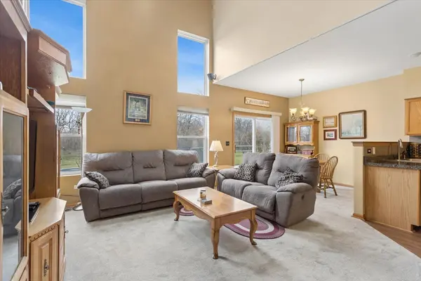 14902 W Victoria XING, Lockport, IL 60441