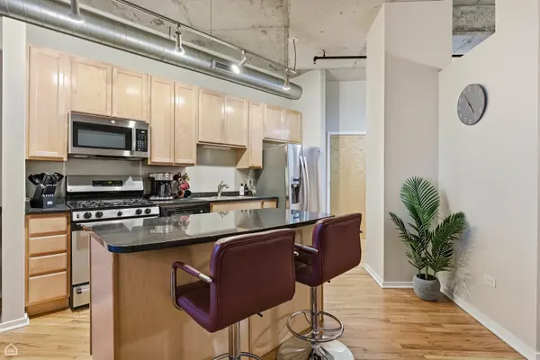 6 S Laflin ST #920, Chicago, IL 60607