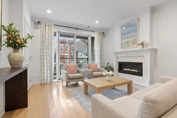 1513 W Walton ST #1, Chicago, IL 60642