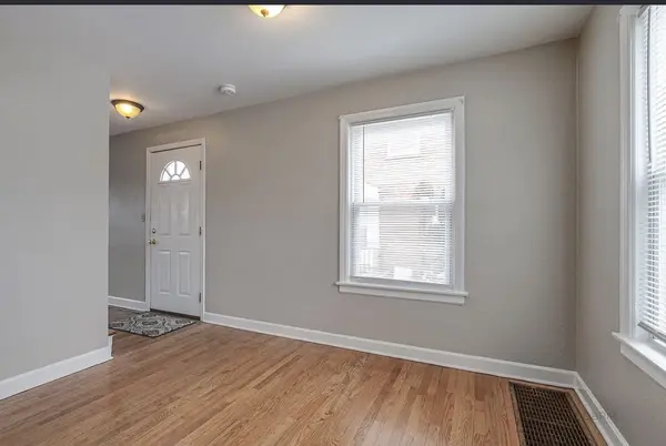 617 Waukegan RD, Deerfield, IL 60015