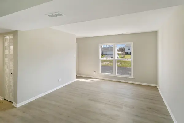 3536 Marseilles LN, Hazel Crest, IL 60429
