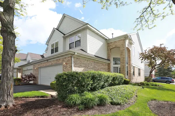 301 BAY DR, Itasca, IL 60143