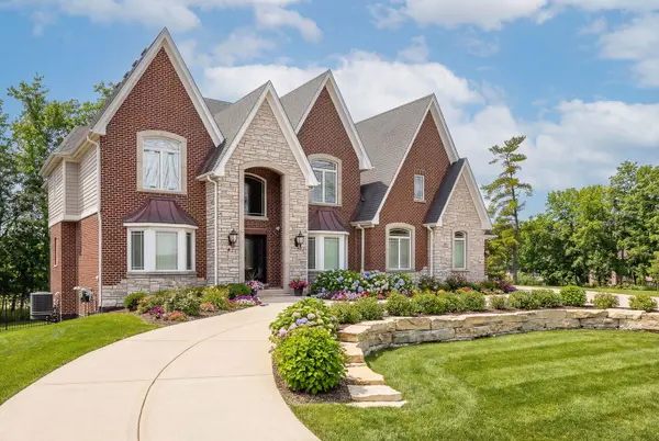 7827 Emma CT, Orland Park, IL 60462