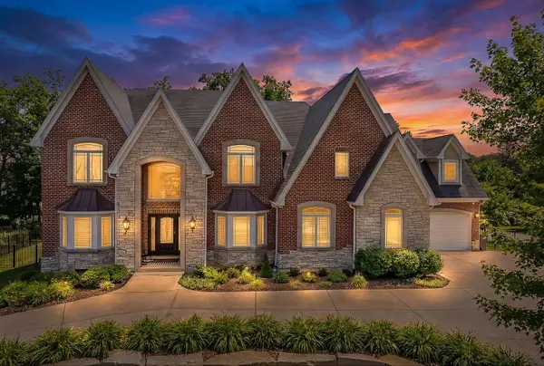7827 Emma CT, Orland Park, IL 60462