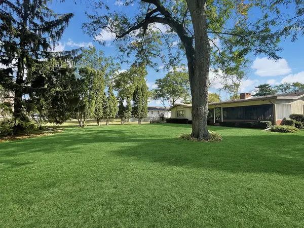 1318 Ridgefield RD, Freeport, IL 61032