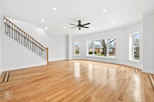 1422 S 13th AVE, Maywood, IL 60153