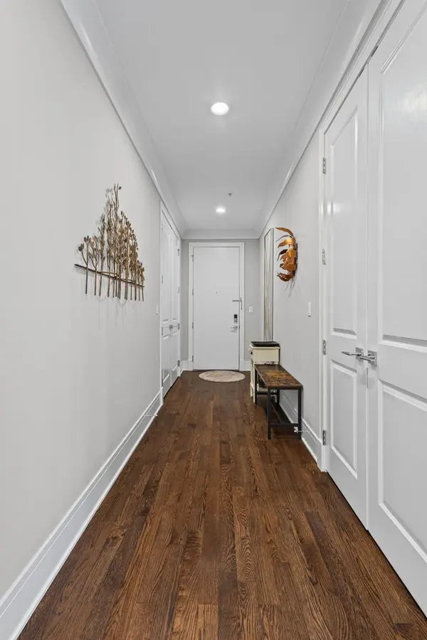 5748 N Hermitage AVE #106, Chicago, IL 60660