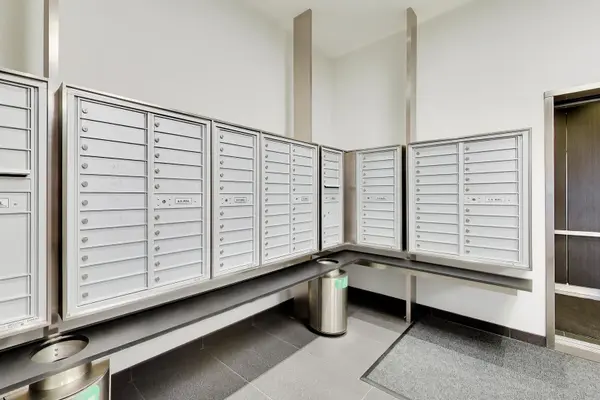 653 N Kingsbury ST #1907, Chicago, IL 60654