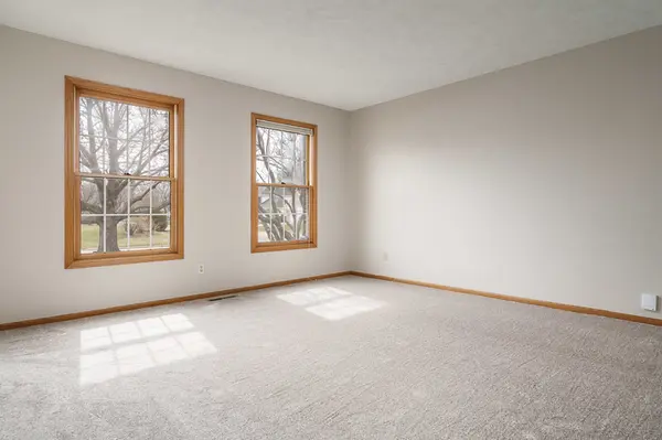 7448 Keystone PL, Caledonia, IL 61011