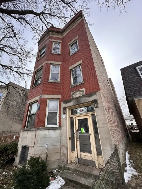 517 W Englewood AVE, Chicago, IL 60621