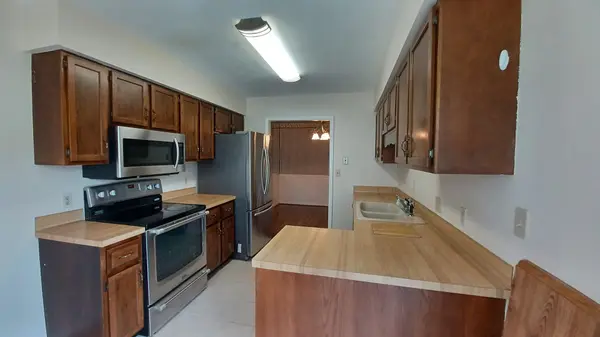 814 13th AVE N #1-C, Clinton, IA 52732