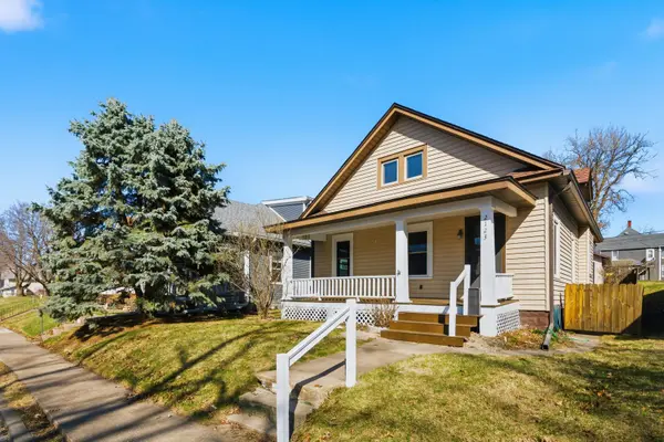 2123 Leclaire ST, Davenport, IA 52803