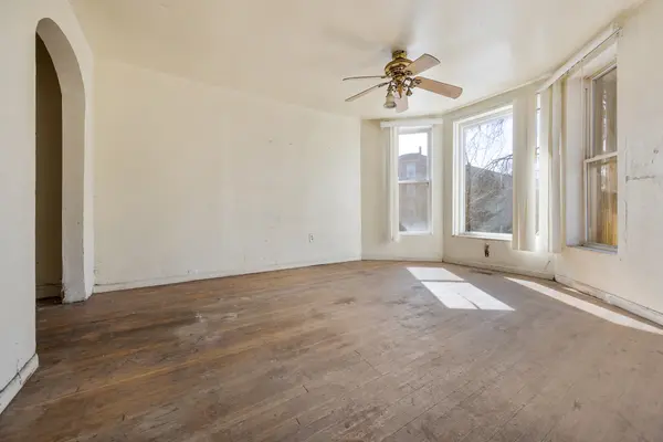 7241 S Yale AVE, Chicago, IL 60621