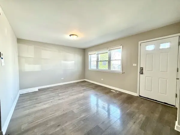 4630 S Honore ST, Chicago, IL 60609