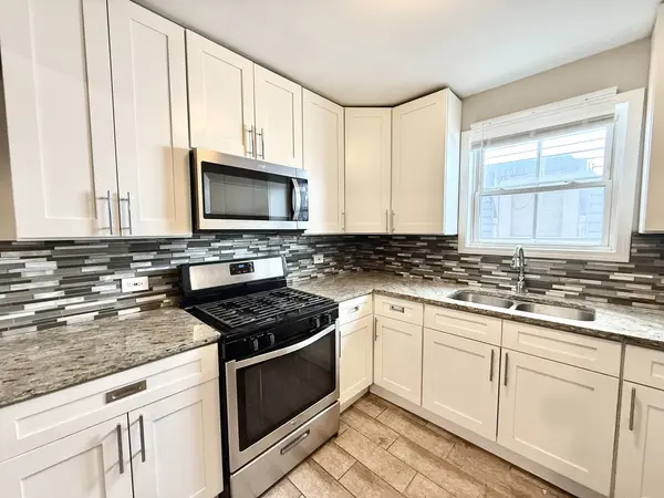 4630 S Honore ST, Chicago, IL 60609