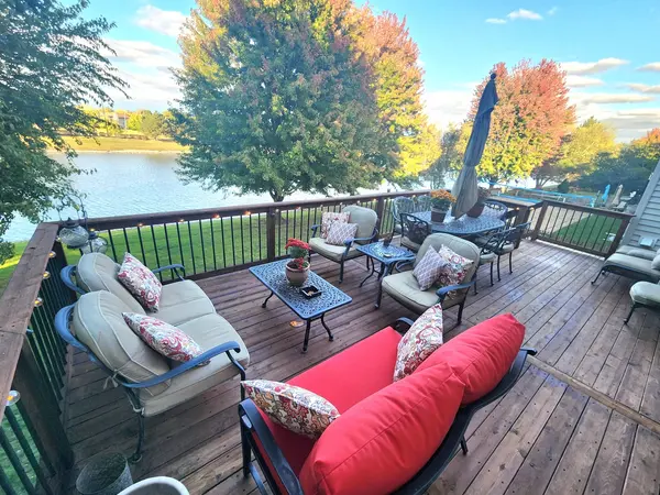 12804 Bradford LN, Plainfield, IL 60585