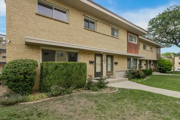 6524 N Northwest HWY #A, Chicago, IL 60631