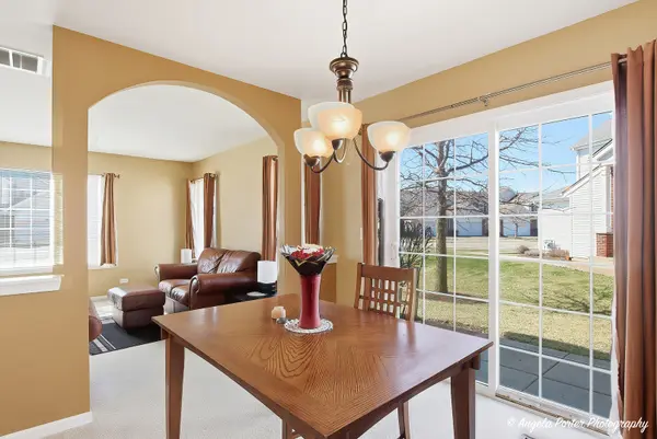 201 Macintosh AVE, Woodstock, IL 60098