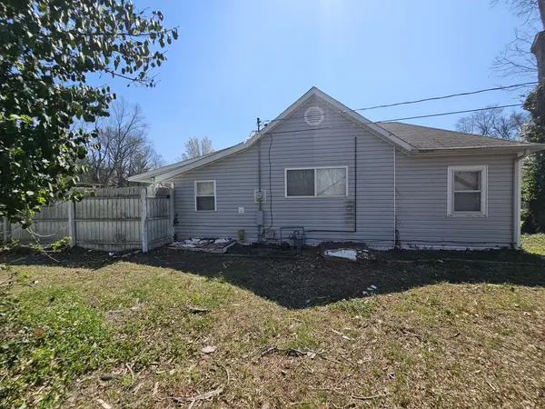 1024 Tolle RD, Mt Vernon, IL 62864