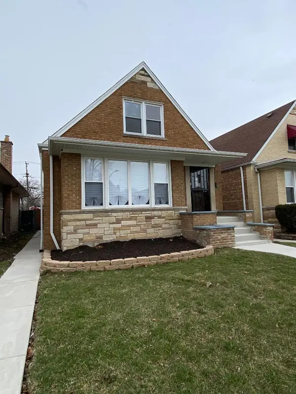 8354 S Winchester AVE, Chicago, IL 60620