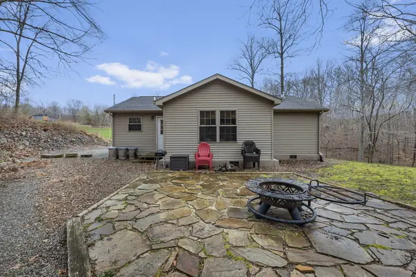 1825 Bald Knob RD, Alto Pass, IL 62905