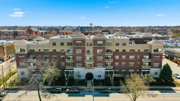 965 Rogers ST #104, Downers Grove, IL 60515