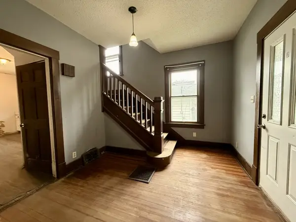 1005 E Main ST, Clinton, IL 61727
