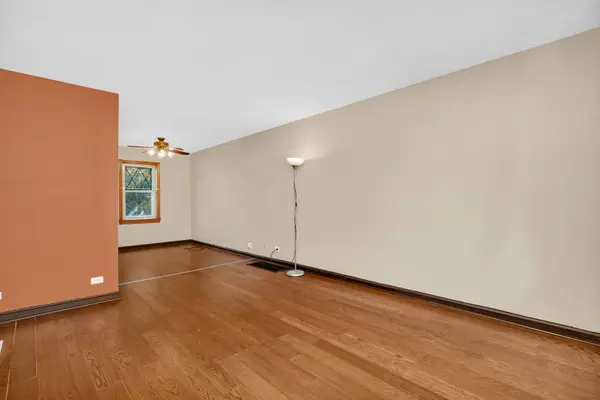 6403 S Lorel AVE, Chicago, IL 60638