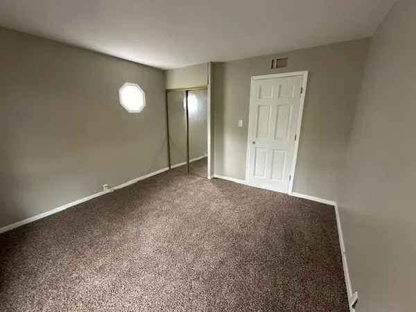 407 Laurel AVE, Romeoville, IL 60446