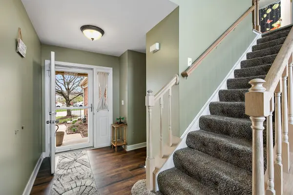 1666 Penn CT, Crystal Lake, IL 60014