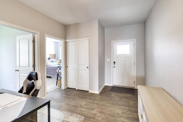 3807 Flynn ST, Mchenry, IL 60050