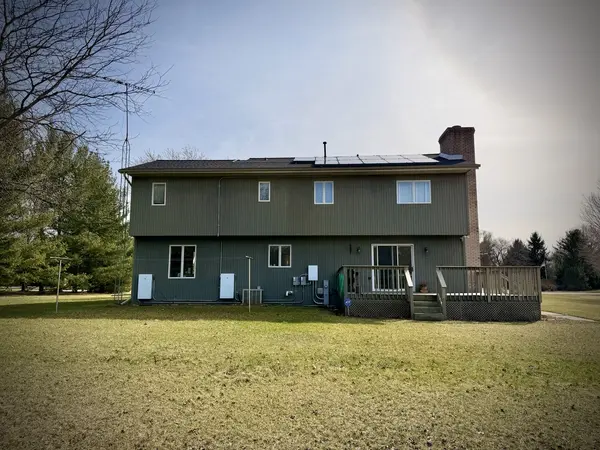 120 W Grandin RD, Morris, IL 60450