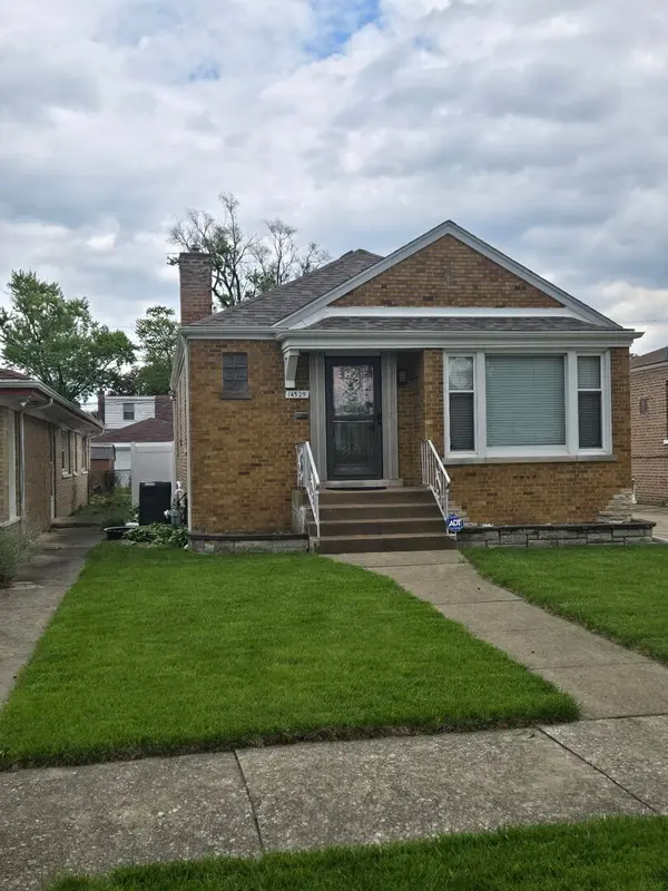 14529 S Emerald AVE, Riverdale, IL 60827