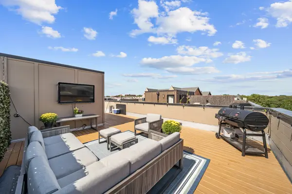 4816 S St. Lawrence AVE #302, Chicago, IL 60615