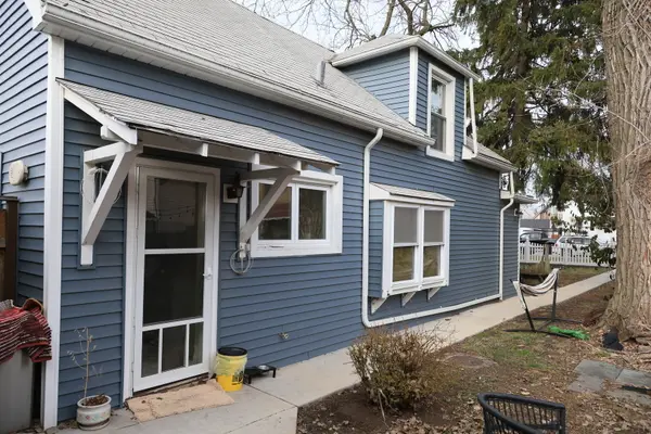 1612 East AVE, Berwyn, IL 60402