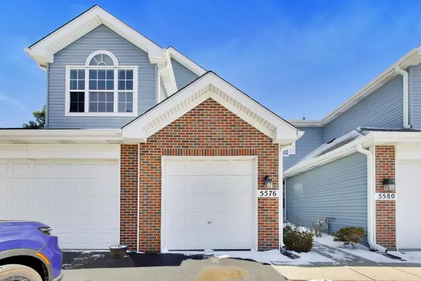 5576 Lavender CT, Rolling Meadows, IL 60008