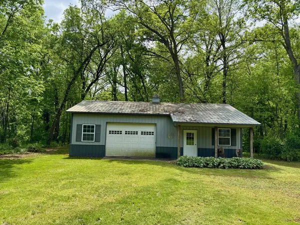 7735 N Vandenburg LN, Monroe Center, IL 61052