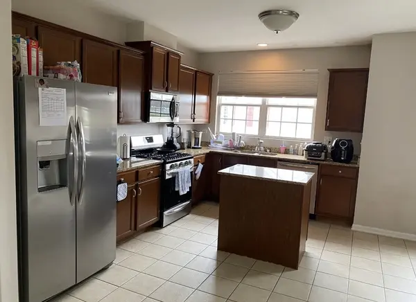 7520 Claridge DR #F, Bridgeview, IL 60455