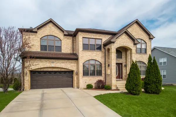 5180 Shotkoski DR, Hoffman Estates, IL 60192